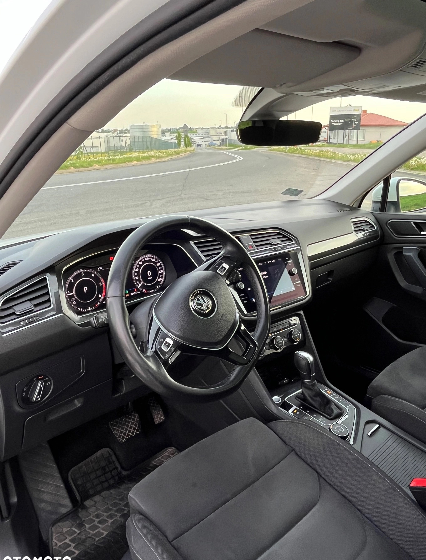 Volkswagen Tiguan cena 106000 przebieg: 204537, rok produkcji 2018 z Iława małe 46